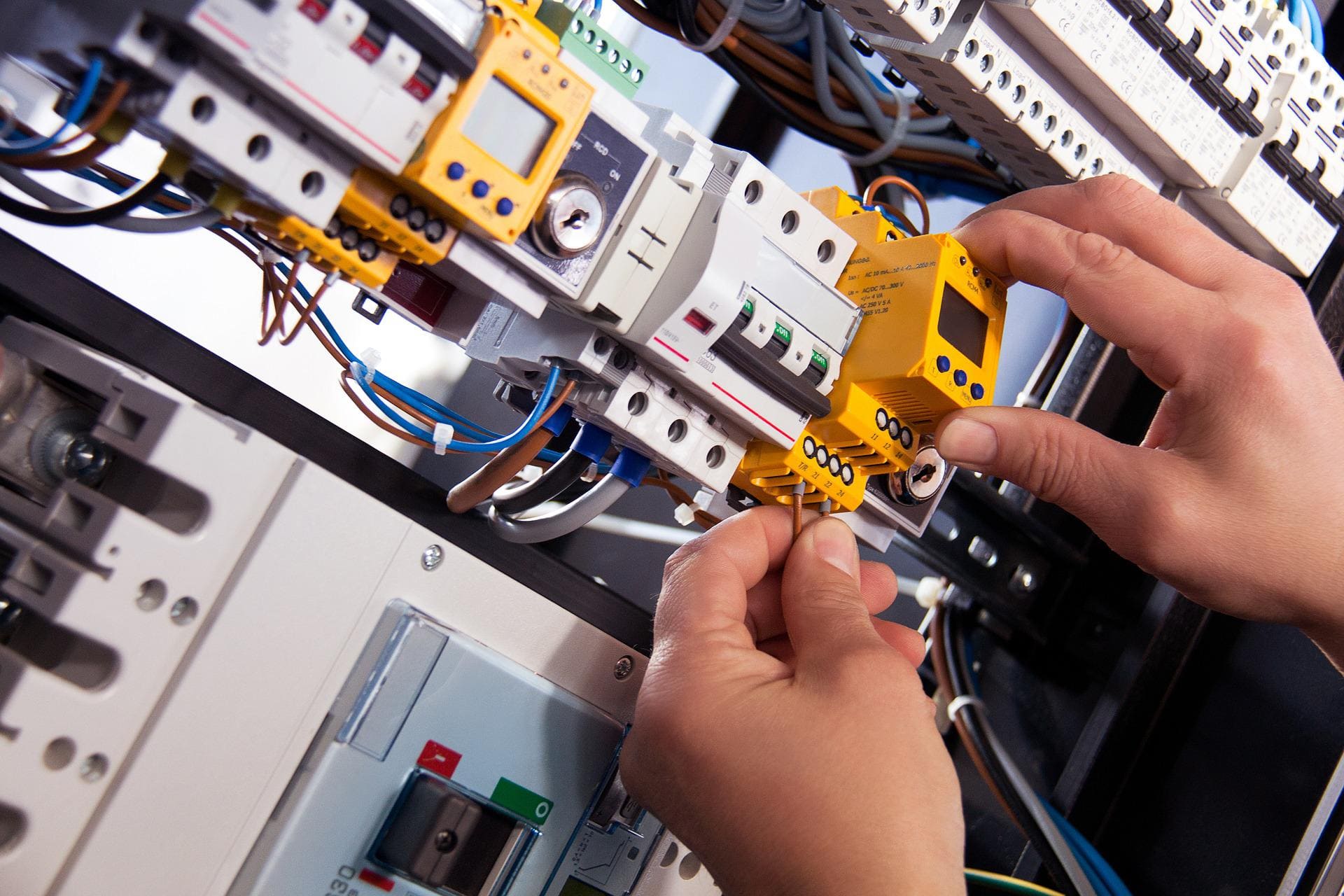 Electricité, Domotique et Sécurité Electricité, Domotique et Sécurité